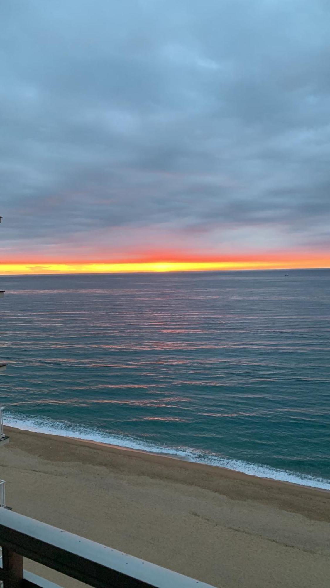 Apartamento Primera Linea De Mar Castell-Castell-Platja d'Aro Buitenkant foto